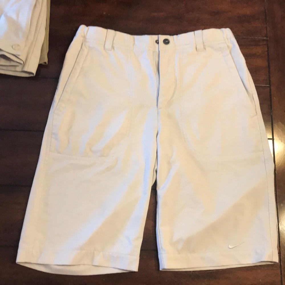 Nike golf shorts
